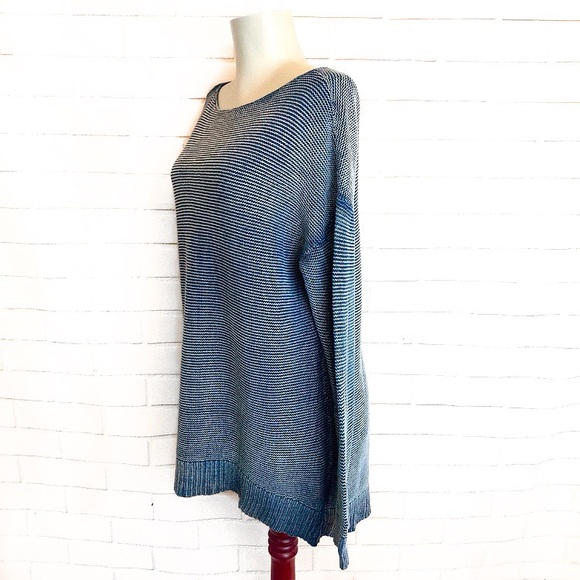 Treasure Bond • Navy Blue Ribbed Sweater - Picture 4 of 9